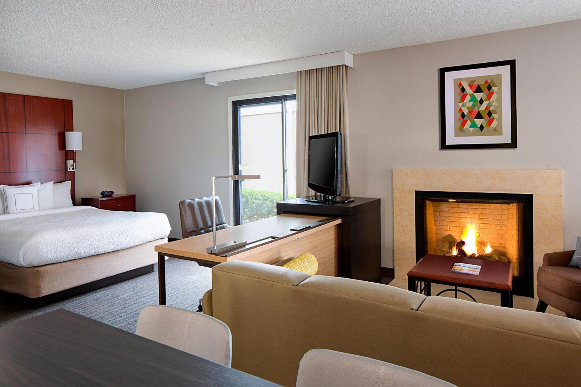 אירווינג Residence Inn Dallas Las Colinas מראה חיצוני תמונה