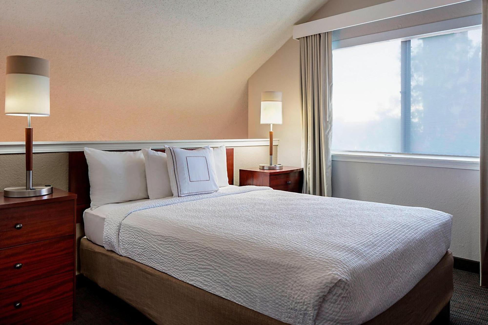 אירווינג Residence Inn Dallas Las Colinas מראה חיצוני תמונה